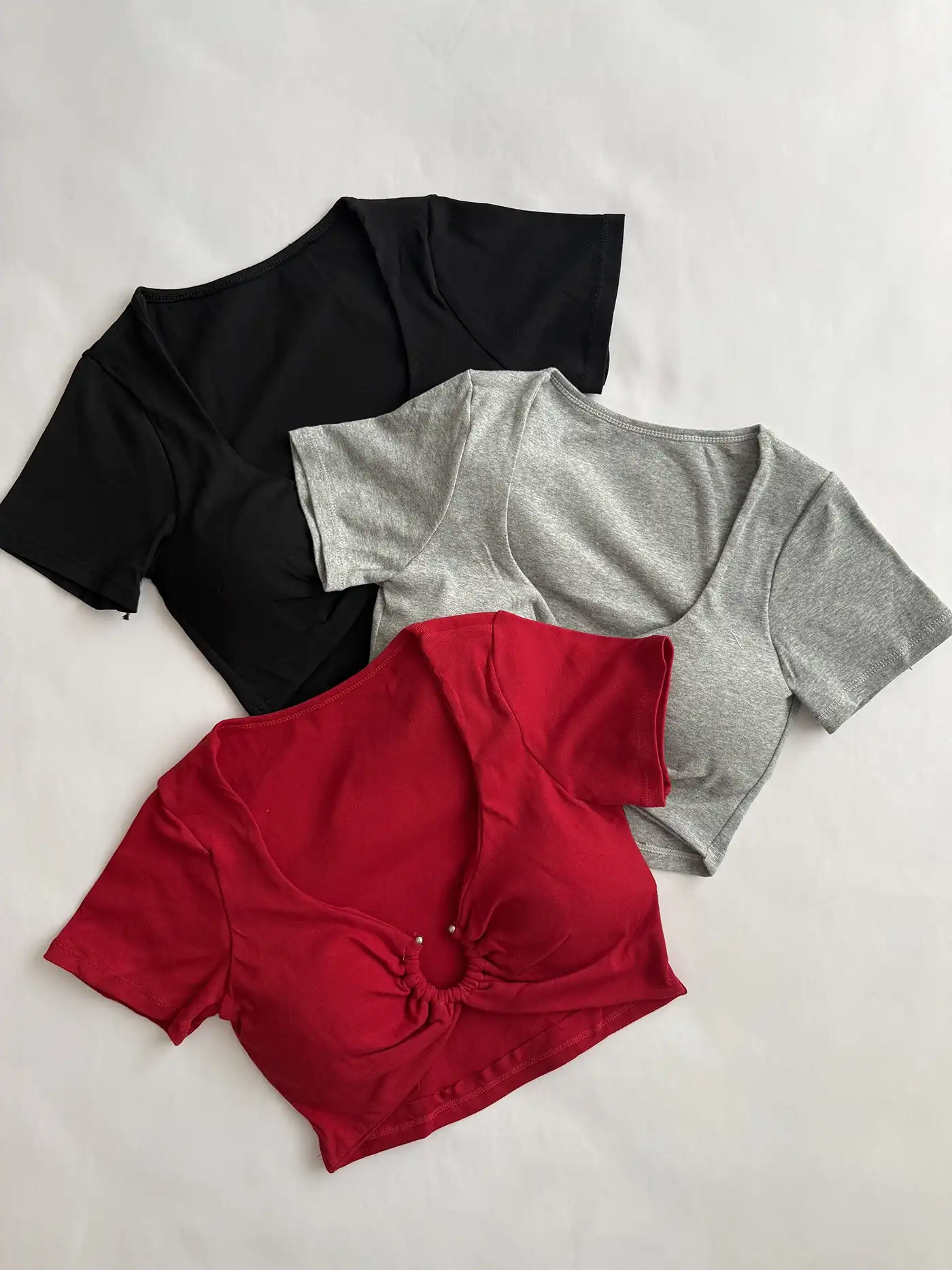 کراپ تاپ حلقه ایی